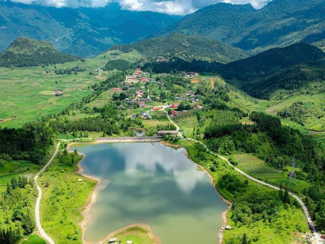Thuy Anh Hotel Хазянг Экстерьер фото
