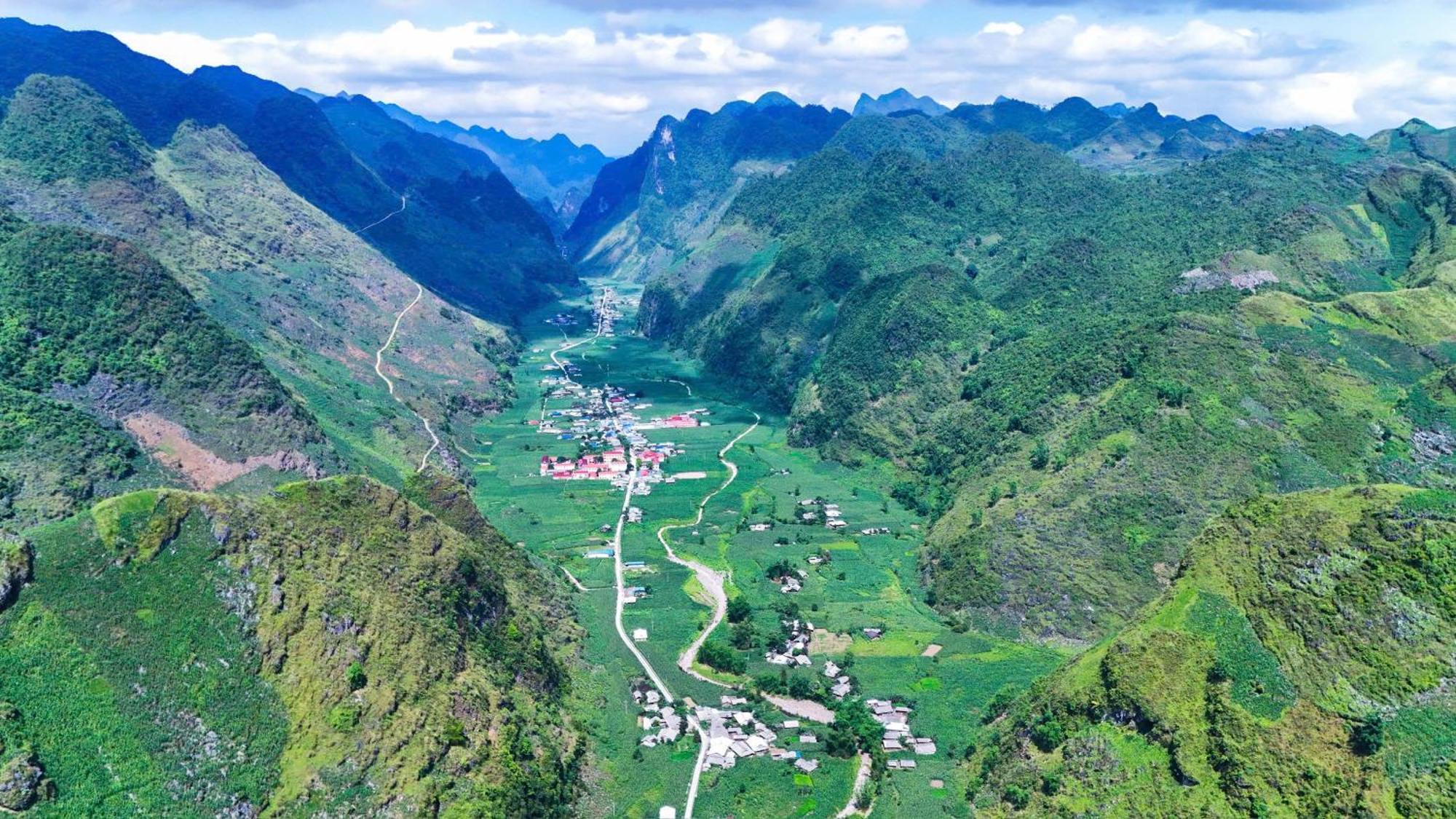 Thuy Anh Hotel Хазянг Экстерьер фото