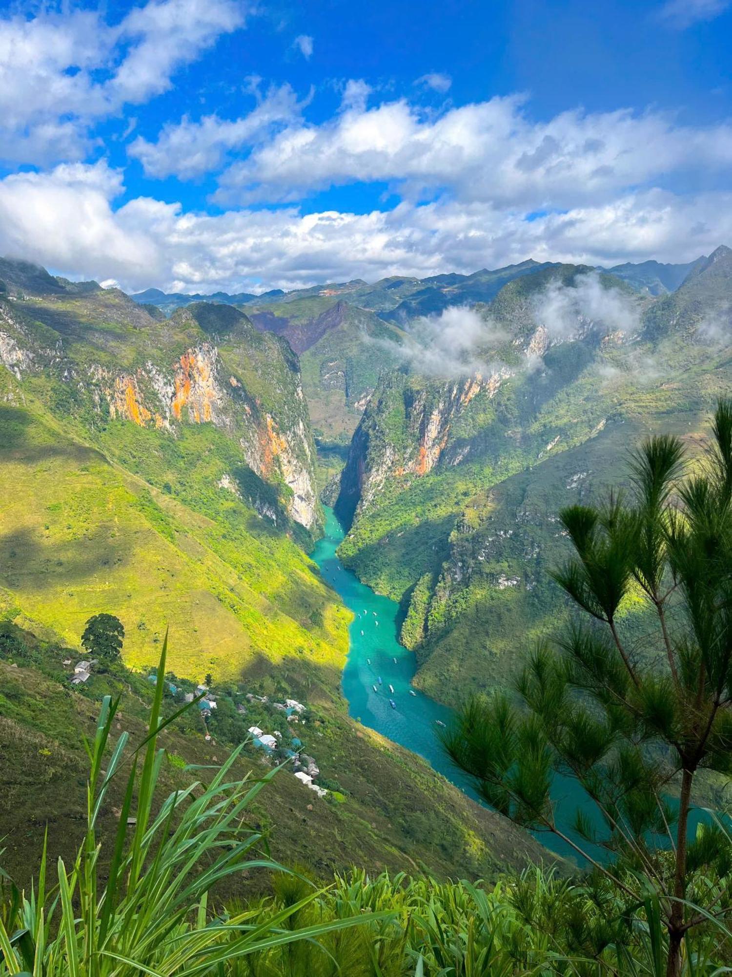 Thuy Anh Hotel Хазянг Экстерьер фото
