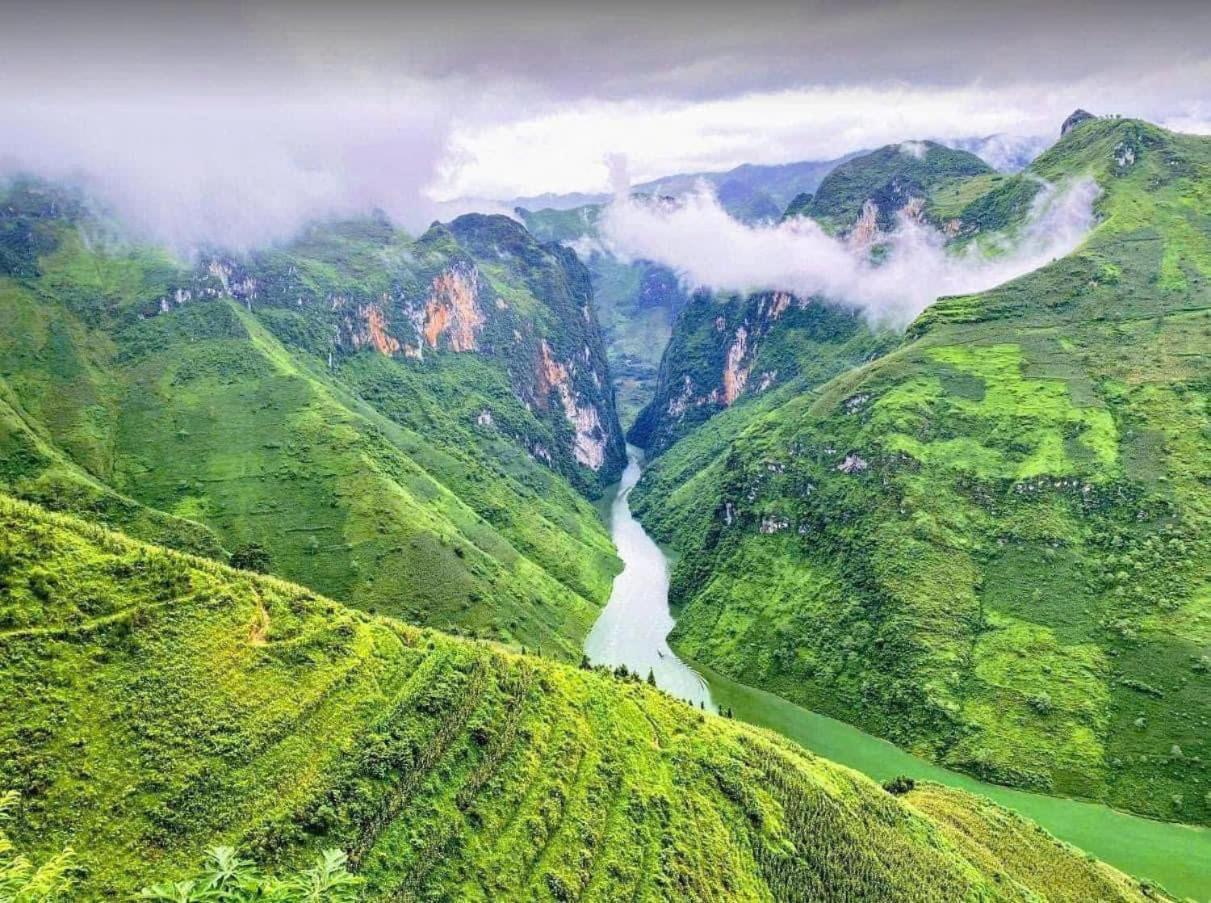 Thuy Anh Hotel Хазянг Экстерьер фото