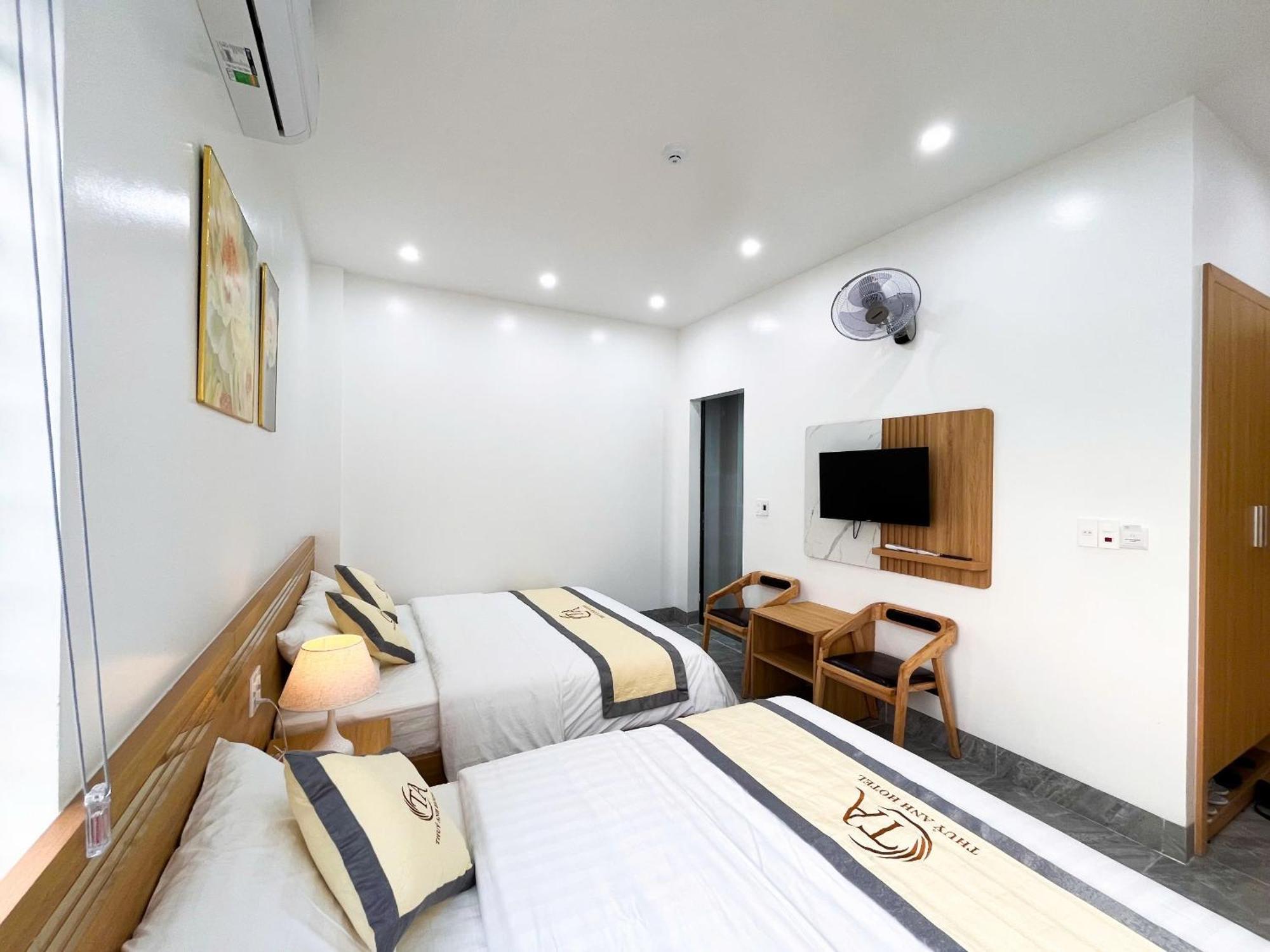 Thuy Anh Hotel Хазянг Экстерьер фото